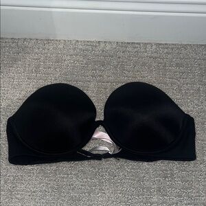 Victoria secret black strapless bra
